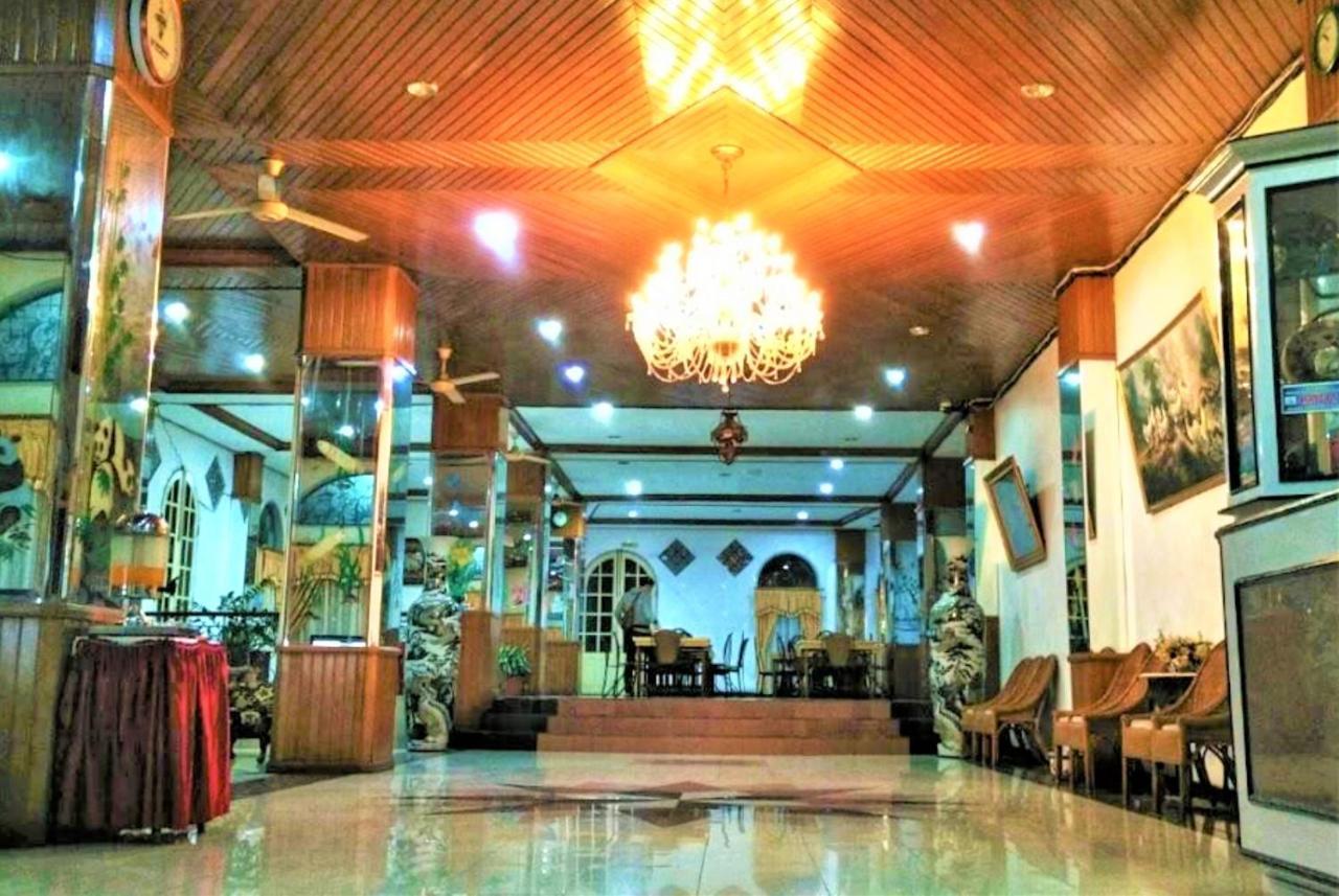 Hotel Asia Bukittinggi Eksteriør bilde