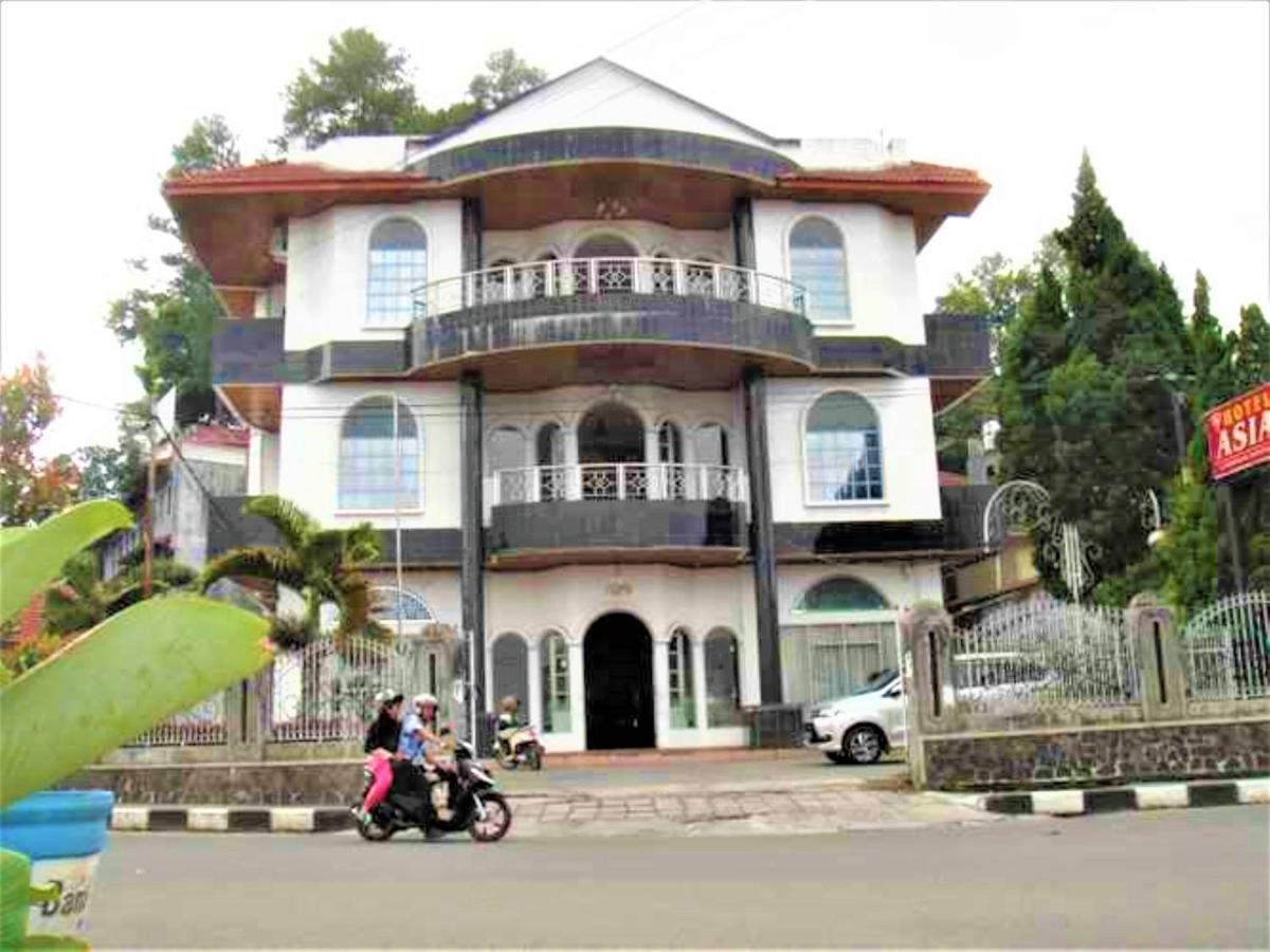 Hotel Asia Bukittinggi Eksteriør bilde